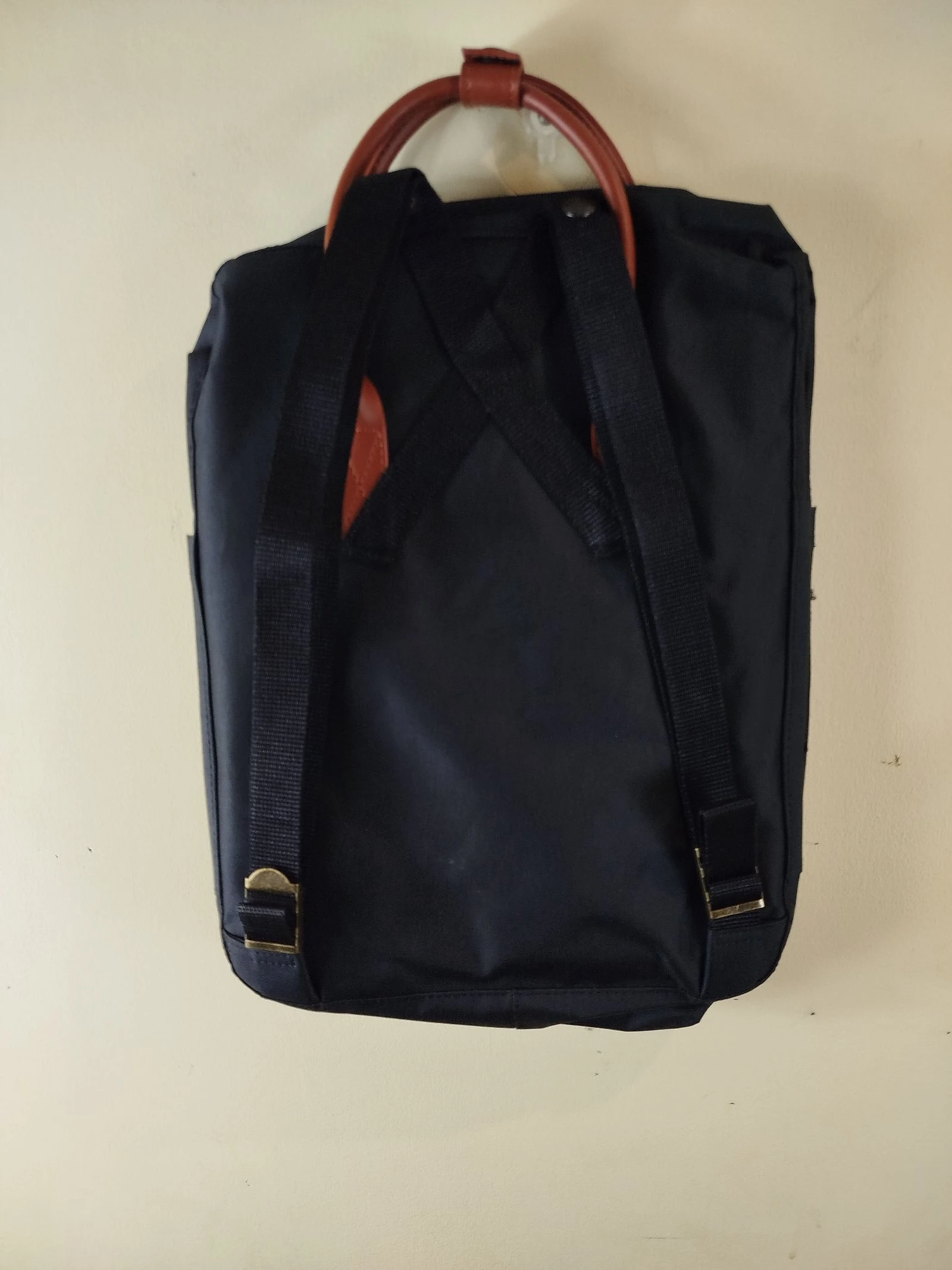 Mochila Negra y Marrón – photo 3